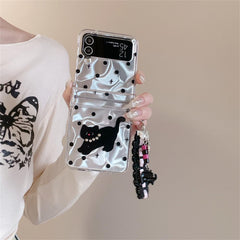 Simple cartoon polka dot black cat hard shell mobile phone case, suitable for Galaxy Z Flip 3/Galaxy Z Flip 4/Galaxy Z Flip 5/Galaxy Z Flip 6