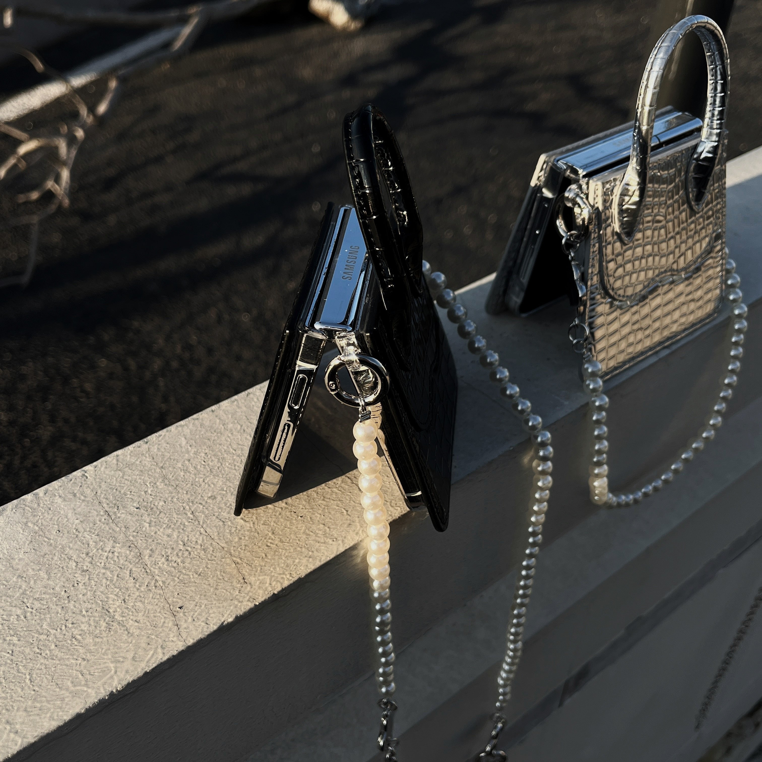 Crocodile pattern handbag style mobile phone case, suitable for Galaxy Z Flip 3/Galaxy Z Flip 4/Galaxy Z Flip 5/Galaxy Z Flip 6