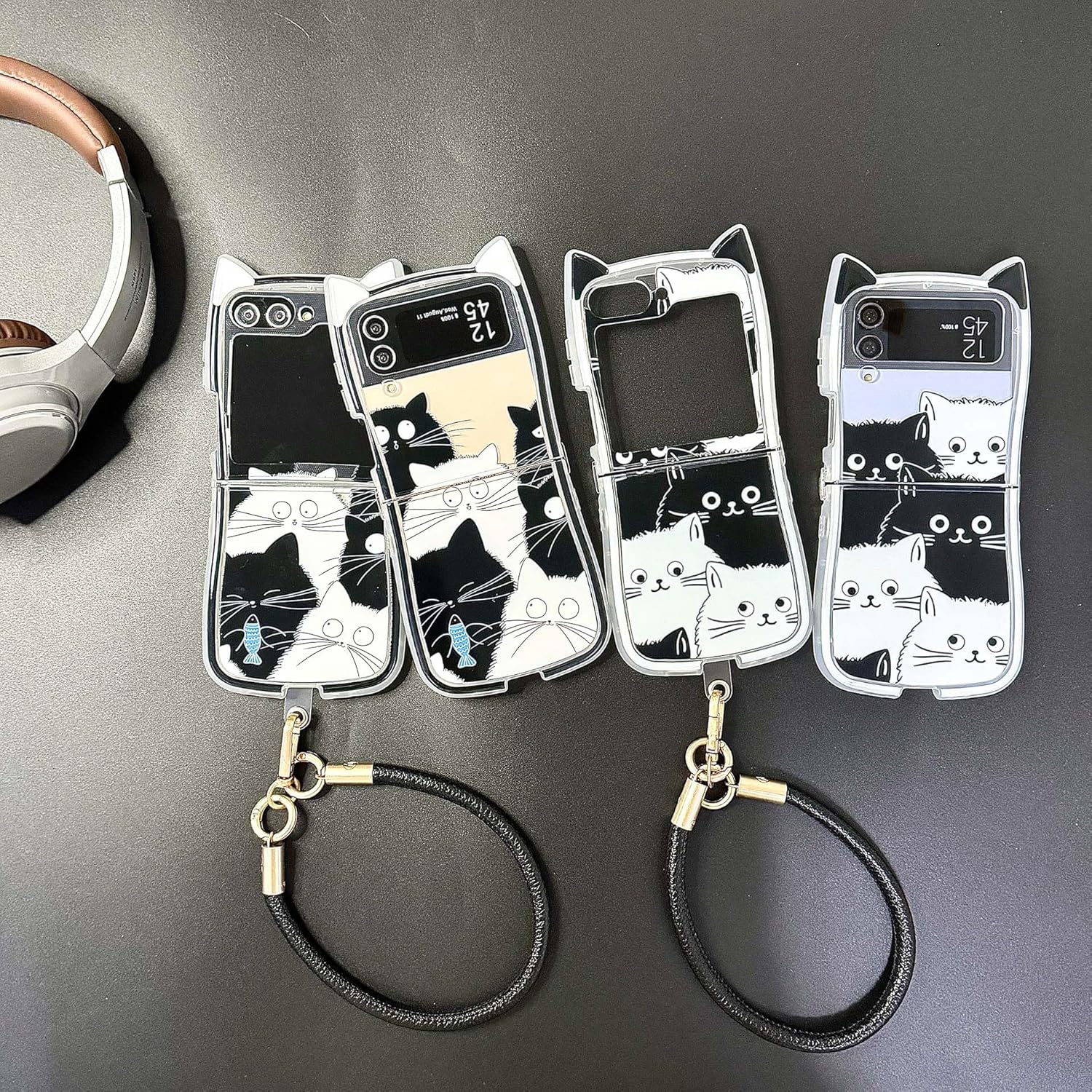 🐱[New Cat Ears] Black and White Cat Phone Case, Suitable for Galaxy Z Flip 3 / Galaxy Z Flip 4 / Galaxy Z Flip 5 / Galaxy Z Flip 6