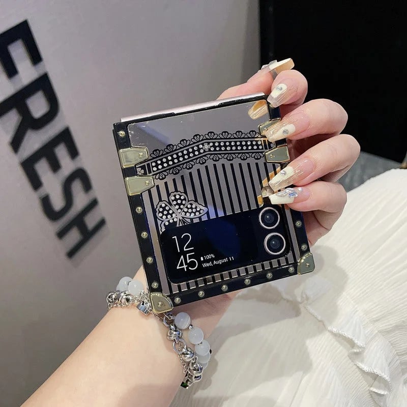 Chic Butterfly Stand Case For Galaxy Z Flip 3/Galaxy Z Flip 4/Galaxy Z Flip 5/Galaxy Z Flip 6 , Lightweight Elegance