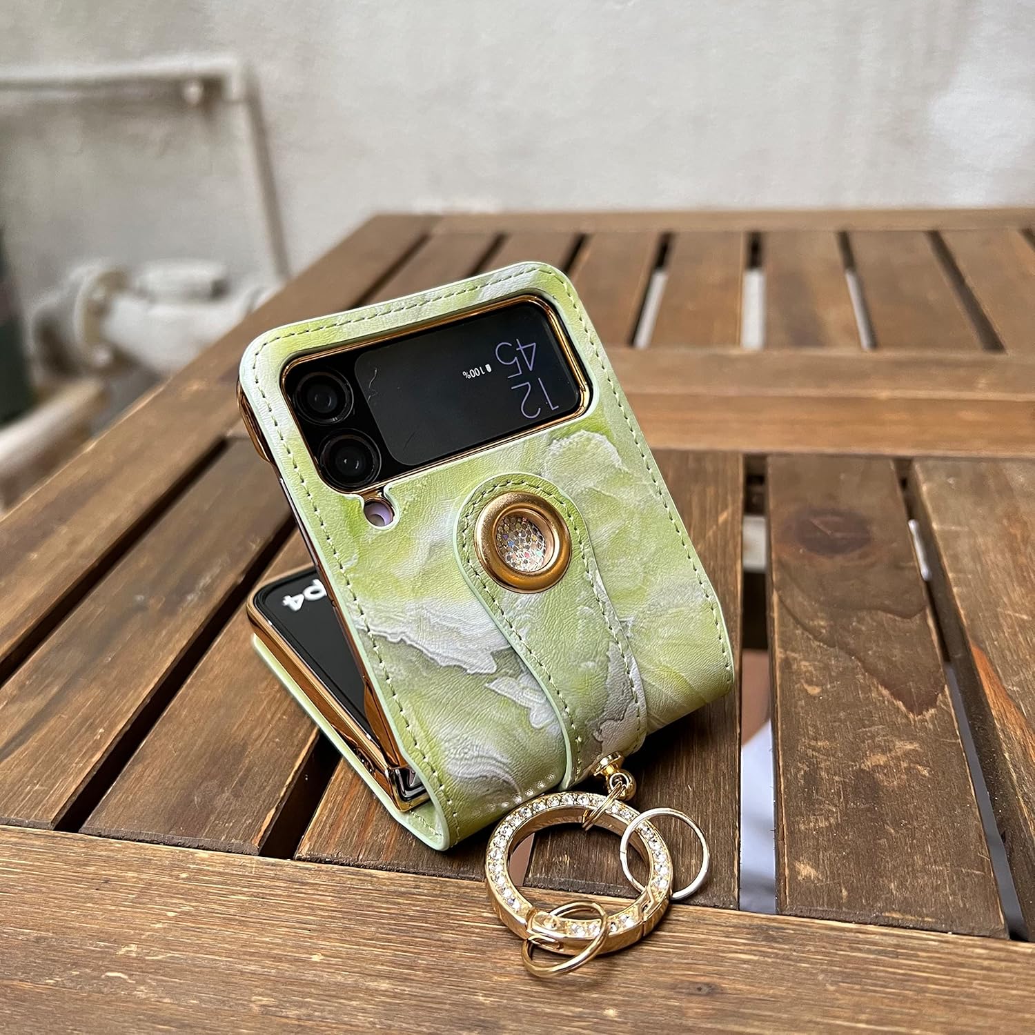 Galaxy Z Flip 3/Galaxy Z Flip 4/Galaxy Z Flip 5/Galaxy Z Flip 6 | Soft marbled leather phone case with luxurious glitter ring