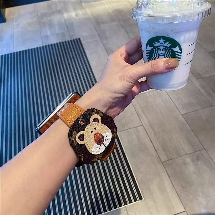 Lion Wristband Phone Case for Galaxy Z Flip 3/Galaxy Z Flip 4/Galaxy Z Flip 5/Galaxy Z Flip 6