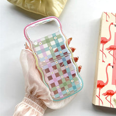 Cute Flower Case For Galaxy Z Flip 3/Galaxy Z Flip 4/Galaxy Z Flip 5/Galaxy Z Flip 6 – Checker and Daisy Print with Lovely Floral Beads Strap & Curly Wave Frame