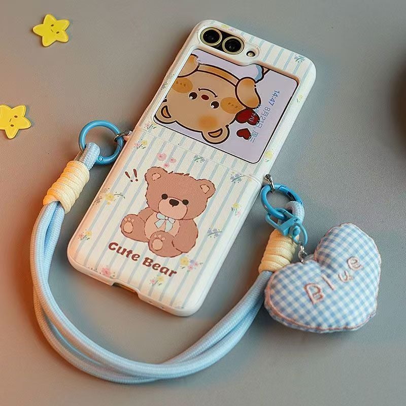 Floral Bear Phone Case For Samsung Galaxy Z Flip 5 & Samsung Galaxy Z Flip 6