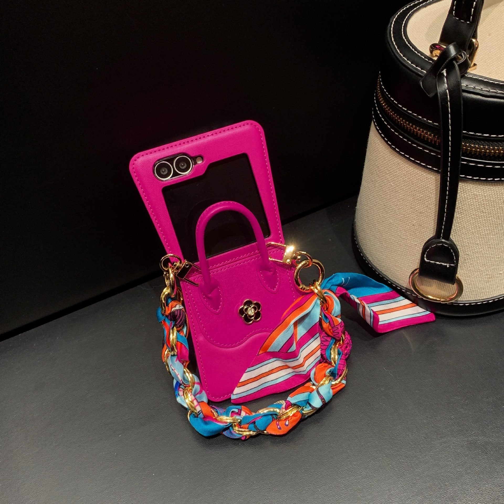 Luxury Flower Handbag Phone Case for Galaxy Z Flip 3/Galaxy Z Flip 4/Galaxy Z Flip 5/Galaxy Z Flip 6