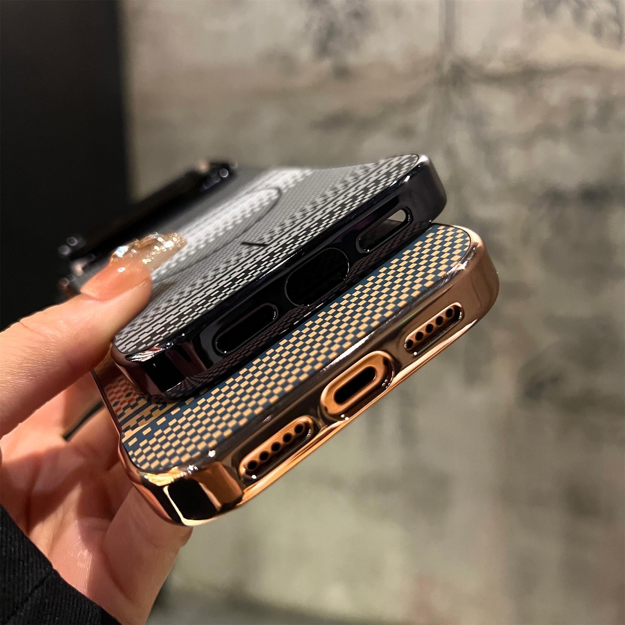 KASCASE | Frameless Carbon Fiber Pattern Magnetic Case for iPhone 17 Pro Max